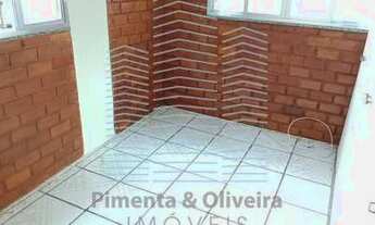 Imagem 2: Bom apartamento no centro do bairro, vazio, 2 quartos com garagem. Freguesia Jacarepaguá