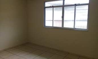 Imagem 2: 2 casas no bairro Monte Castelo com entrada independente, 4 quartos, sala, piscina