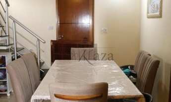 Imagem 4: Sobrado para venda possui 250 metros quadrados com 6 quartos