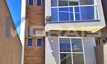 Imagem: Sobrado para venda com 2 quartos, a 200