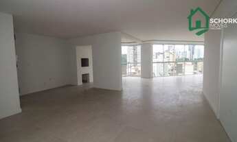 Imagem 3: Uma tela em branco pronta para virar uma obra prima