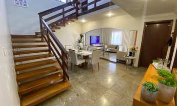 Imagem 7: Casa com 05 quartos, lote inteiro e ótima área gourmet no bairro Grã-Duquesa