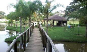 Imagem 2: Incrível Casa 4 Quartos, 3 Garagens no Condomínio Ouro Verde - Betim