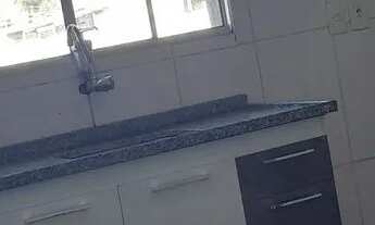 Imagem 2: Casa com 1 vaga Casa com 2 dormitórios