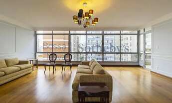 Imagem 4: Apartamento neoclássico em localização nobre