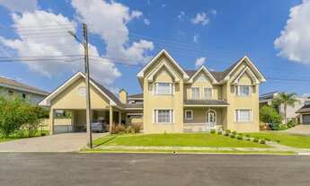 Imagem 1: Casa em condomínio fechado no Uberaba, 4 dormitórios com amplo terreno!