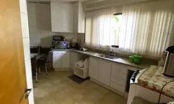 Imagem 5: Casa de condomínio térrea para venda tem 320 metros quadrados com 5 quartos