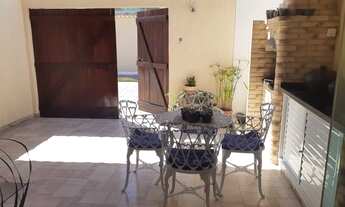 Imagem 7: Excelente casa em Condomínio com área gourmet