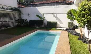 Imagem 6: LINDA CASA REFORMADA COM PISCINA