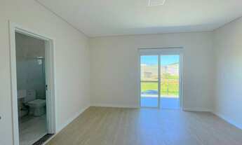 Imagem 6: TROPICAL III - 1 Suíte, 2 Quartos, Sacadas, Churrasqueira, quintal amplo, 2 vagas, A/C-167