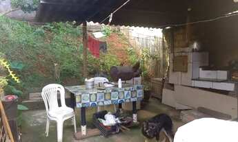 Imagem 2: Casa germinada Casa com 4 dormitórios