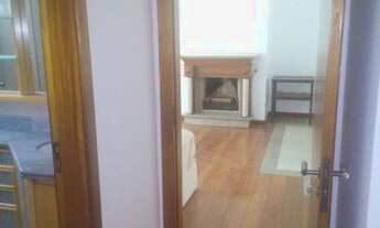 Imagem 2: Apartamento 03 dormitório, REFORMADO, escriturado, desocupado com portaria e box