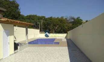 Imagem 3: Casa com 2 quartos e piscina
