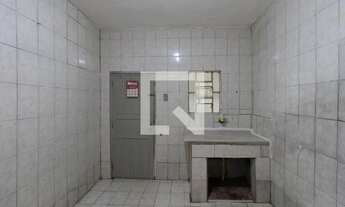 Imagem 1: Casa para Aluguel - Vila Sabrina , 1 Quarto, 24 m2