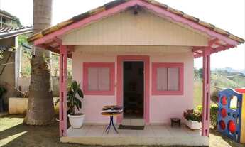 Imagem 5: Fazenda/Sítio/Chácara para venda possui 272 metros quadrados com 3 quartos