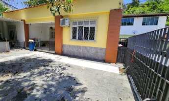 Imagem: FREGUESIA PERTO CENTRO ALUGO CAS COMERCIAL