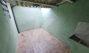 Imagem 6: Casa com 1 quarto, sala, cozinha, banheiro, área de serviço, 1 vaga de garagem