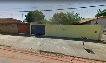 Imagem: Casa Garavelo Casa de Rua com 2 Quarto(s)