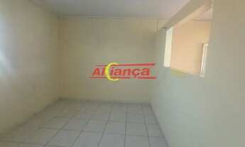 Imagem: ÒTIMA CASA 30m² COM 1 DORMITÓRIO - JARDIM