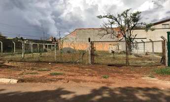 Imagem 4: Vendo lote comercial (467,50M2) de esquina no Centro do Senador Canedo - Go