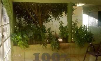 Imagem 6: Casa para venda tem 200 metros quadrados com 3 quartos