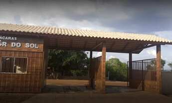 Imagem 1: Chácara em condomínio fechado / Beira do Lago / Casa mobiliada / Luzimangues