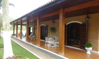 Imagem 3: Casa + Edícula em Terreno de 768 m² na Praia da Maranduba