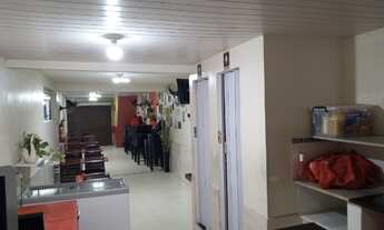 Imagem 6: Casa Alcindo Cacela com Ponto comercial