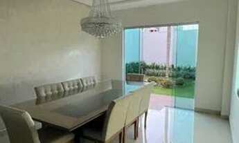 Imagem 6: Casa para Venda em Uberlândia, Granada, 5 dormitórios, 4 suítes, 2 banheiros, 4 vagas