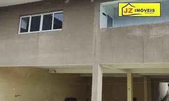 Imagem 2: Casa para aluguel e venda possui 5 dormitórios em São Roque - SP