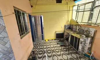 Imagem 7: Sobrado para Locação em Nova Iguaçu, Engenho Pequeno, 1 dormitório, 1 banheiro