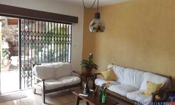 Imagem: CASA ASSOBRADADA - PLANALTO PAULISTA - SP