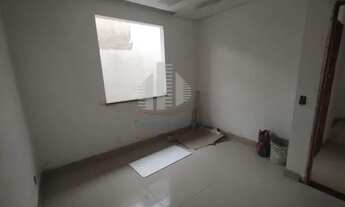 Imagem 2: Casa Duplex para Venda em Betim, Niterói, 3 dormitórios, 1 suíte, 2 banheiros, 2 vagas