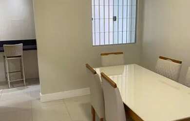 Imagem 2: Casa de condomínio toda no porcelanato e mobiliada