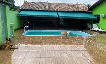 Imagem 2: Vendo casa desse estilo (RGI