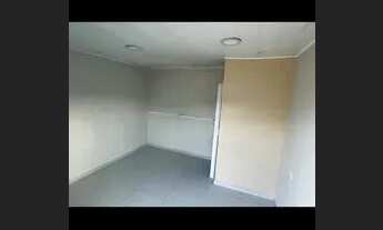 Imagem 3: Ponto Comercial Galpão / depósito com 2 vagas na garagem