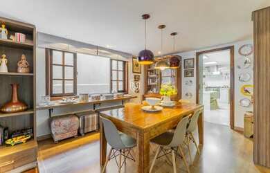 Imagem 7: Casa com 4 dormitórios, sendo 2 suítes e 6 vagas de garagem no Santo Inácio