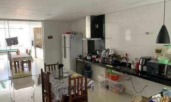 Imagem 4: Sobrado para venda com 400 metros quadrados com 4 quartos