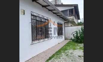 Imagem 4: Casa para Locação em Itajaí, Centro, 2 dormitórios, 1 banheiro, 2 vagas