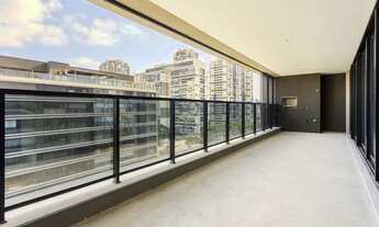 Imagem 6: Apartamento novo em andar alto de edifício assinado por Gui Mattos