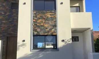 Imagem 2: GAROPABA - Casa Padrão - Areias de Palhocinha