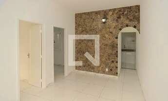 Imagem 2: Casa para Aluguel - Meier, 2 Quartos, 96 m2