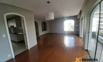 Imagem 3: Apartamento Recém Reformado com 135m² de área útil com 3 Dormitórios, 1suíte, 2 vagas, e A