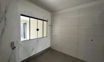 Imagem 4: Casas 2 Quartos para Venda em Maringá, Jardim Canadá, 2 dormitórios, 1 suíte, 2 banheiros