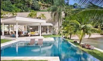 Imagem: Espetacular Residência em Angra dos Reis