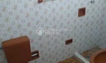 Imagem 7: Casa para venda possui 98 metros quadrados com 2 quartos em Petrópolis - Porto Alegre - RS