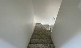 Imagem 5: TROPICAL III - 1 Suíte, 2 Quartos, Sacadas, Churrasqueira, quintal amplo, 2 vagas, A/C-167