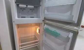 Imagem 4: Apart.Sem-mobiliado,4ºAndar,Gás,Tela/Proteção,Insulfilme,Cond.inclus,caução parcela