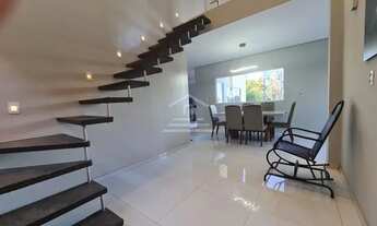 Imagem: Casa para venda tem 378 metros quadrados