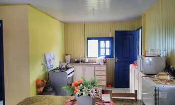 Imagem 3: Terreno com 2 casas